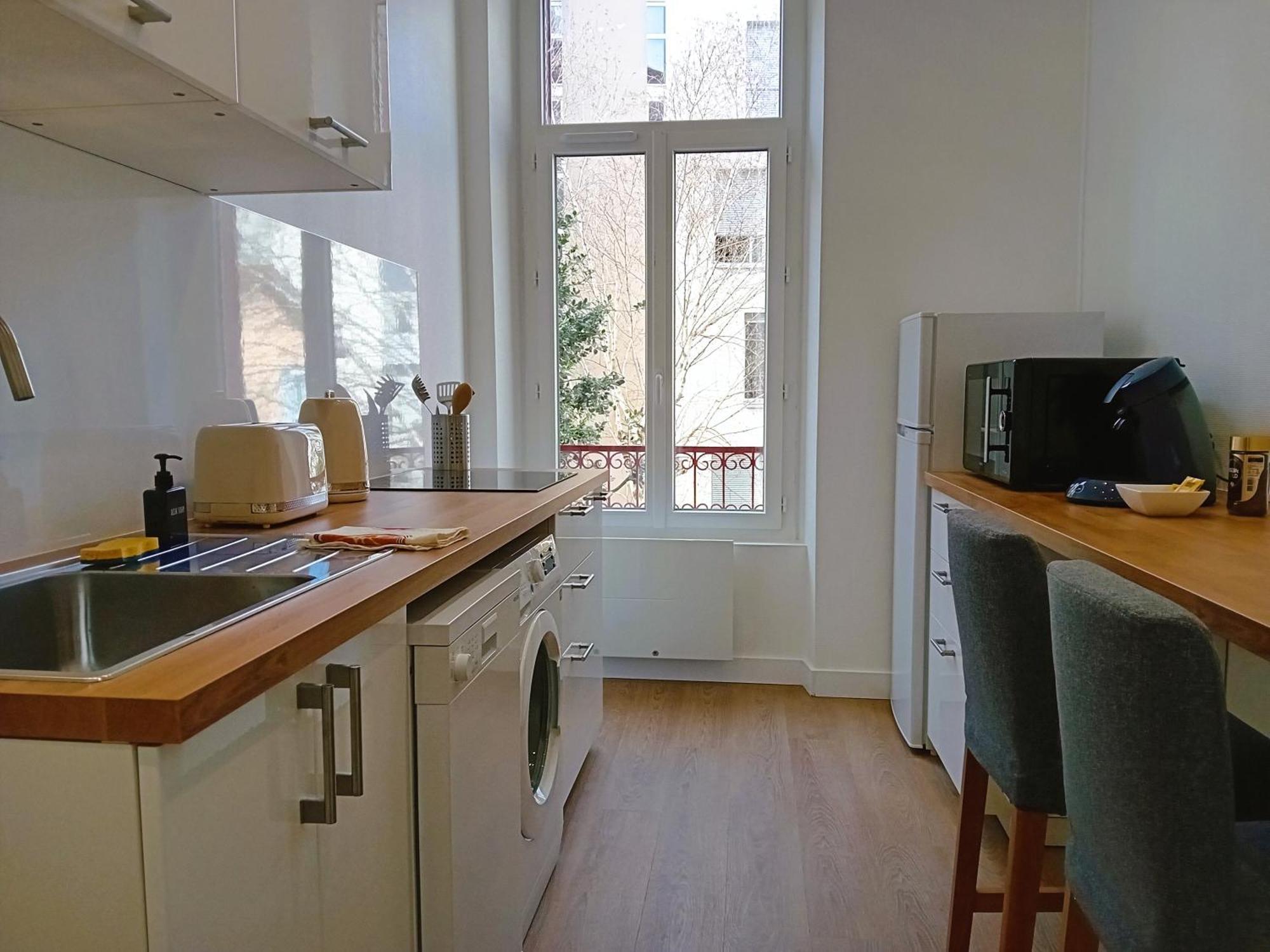 101 - Appart Renove Avec 1 Chambre Spacieuse - Tram Et Clinique Mutualiste A 1 Min Гренобъл Екстериор снимка